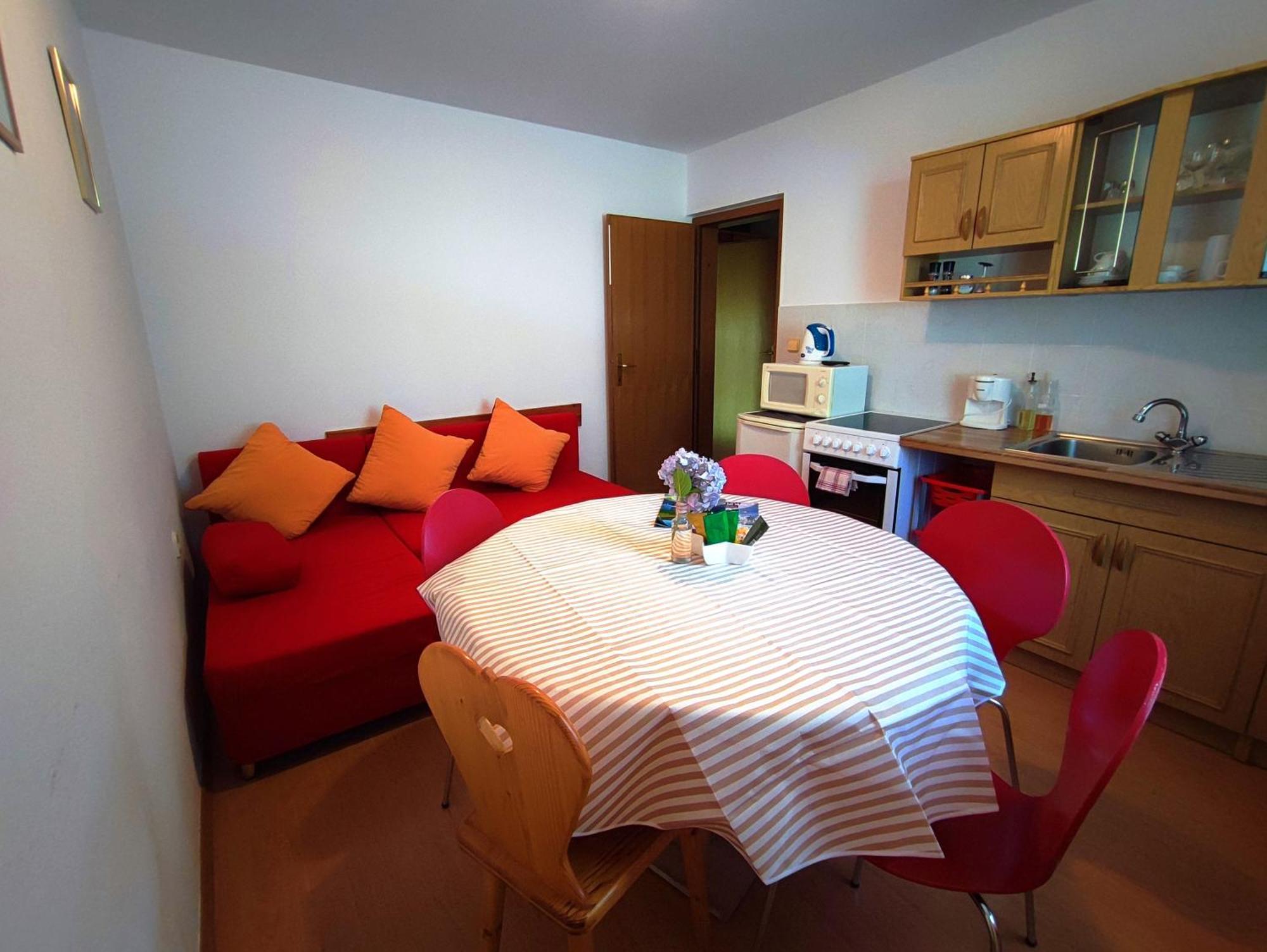 Apartamento Domacija Za Robom Cerkno Exterior foto